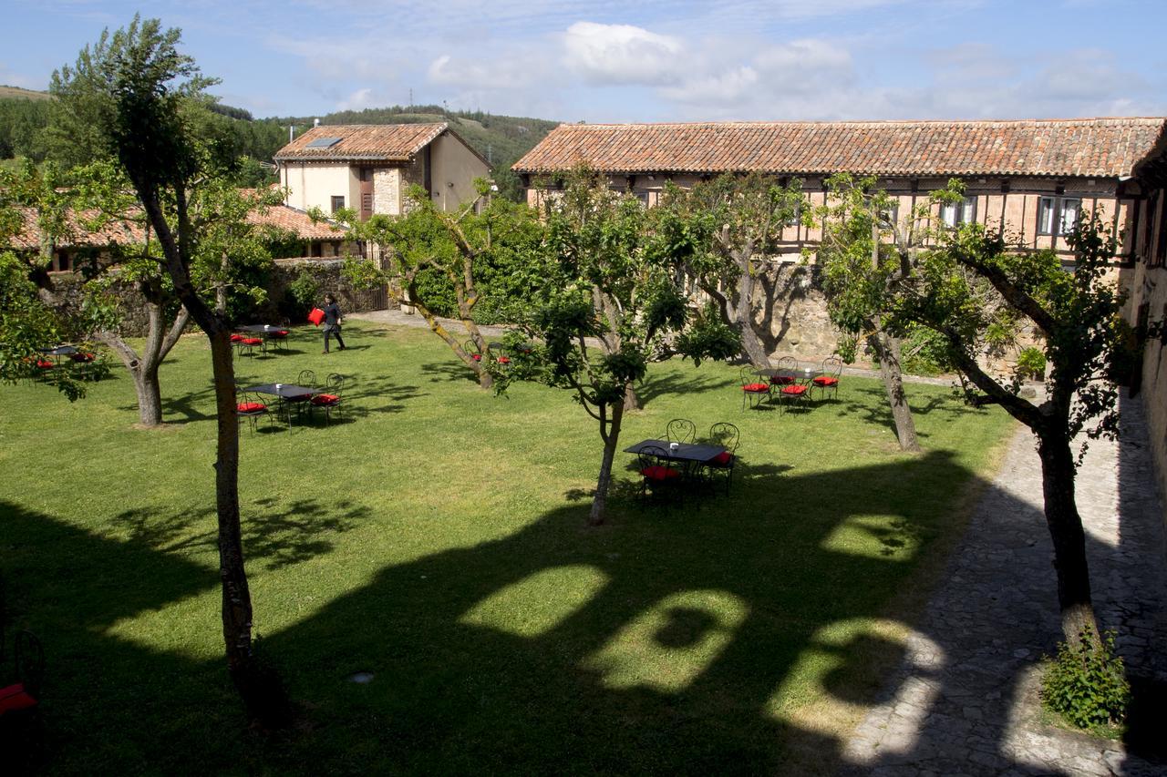 Hotel Posada Santa Maria La Real Aguilar de Campóo Екстериор снимка
