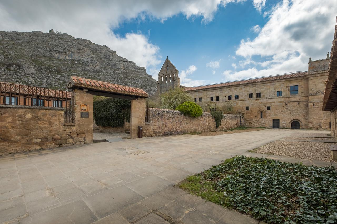 Hotel Posada Santa Maria La Real Aguilar de Campóo Екстериор снимка