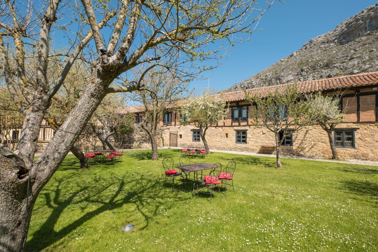 Hotel Posada Santa Maria La Real Aguilar de Campóo Екстериор снимка